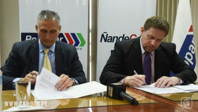 Firman acuerdo para combatir el lavado de dinero
