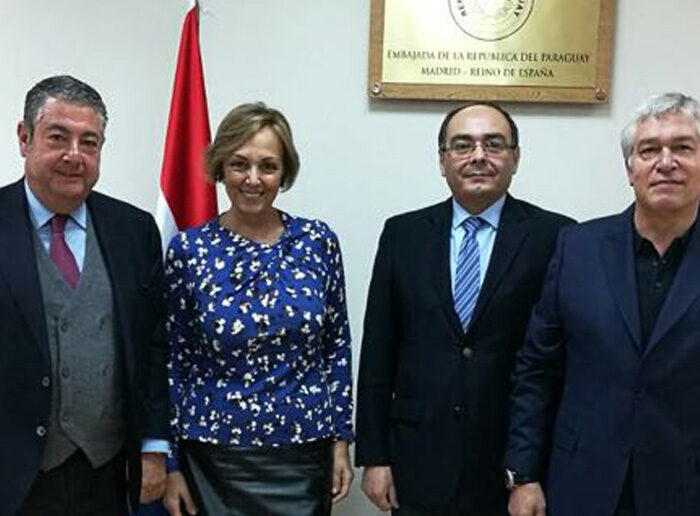 Firma de acuerdo entre la Cap y el Foro Arekuna.
