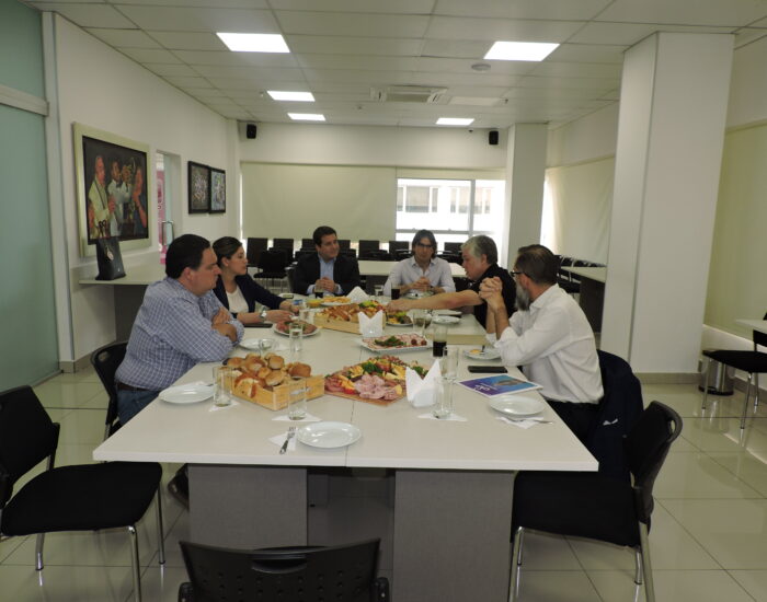 Reunión de la CAP con directivos del Grupo Nación de Comunicaciones
