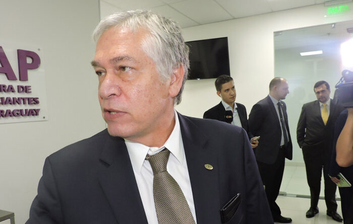“Un país mediterráneo como el nuestro necesita una cancillería de primer nivel y con la mejor gente disponible”
