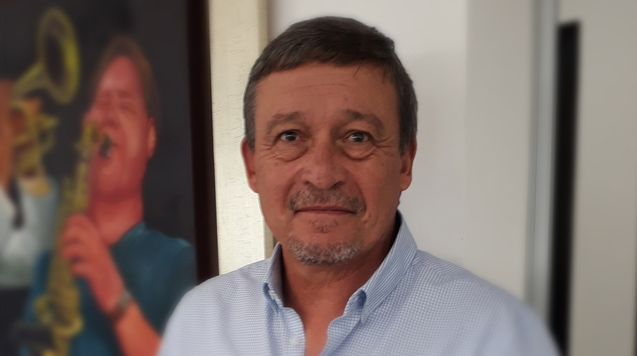 “Tenemos que mover a la gente del Gobierno para que empiecen a reactivar la economía del país”