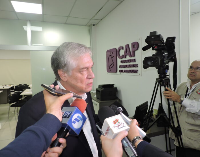 “Hemos recibido a la ministra de Industria y Comercio, cada tanto nos reunimos con ella para ver cómo está la situación”