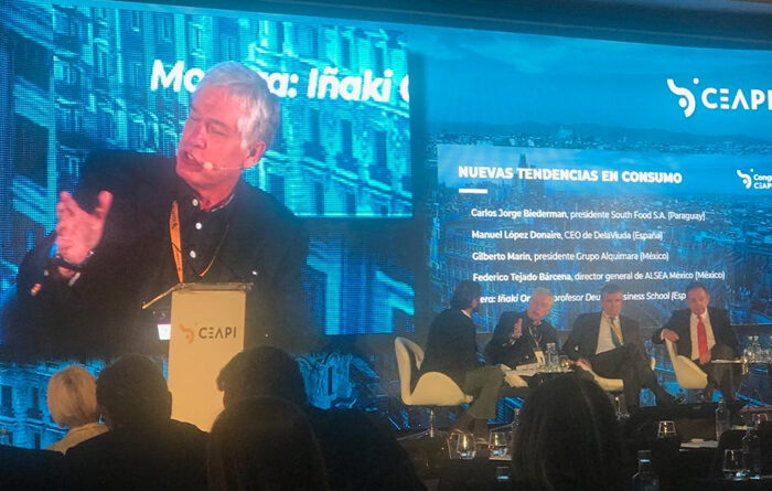 Presidente de la CAP en Congreso del CEAPI