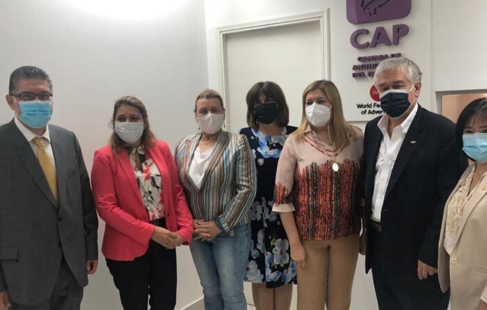 Reunión de directorio con invitados especiales