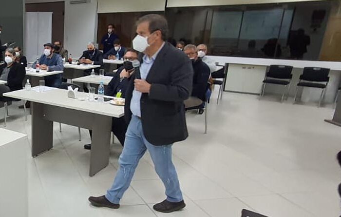 Manuel Ferreira se reúne con la comisión directiva de la CAP