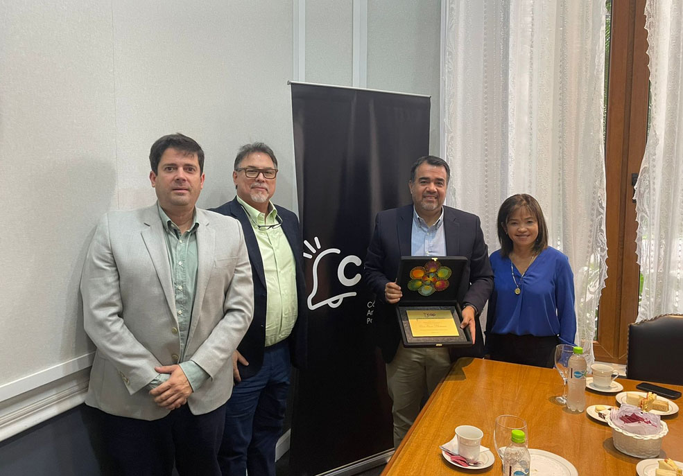 Directivos de la Cámara reconocen gestión destacada del Ministro de Hacienda