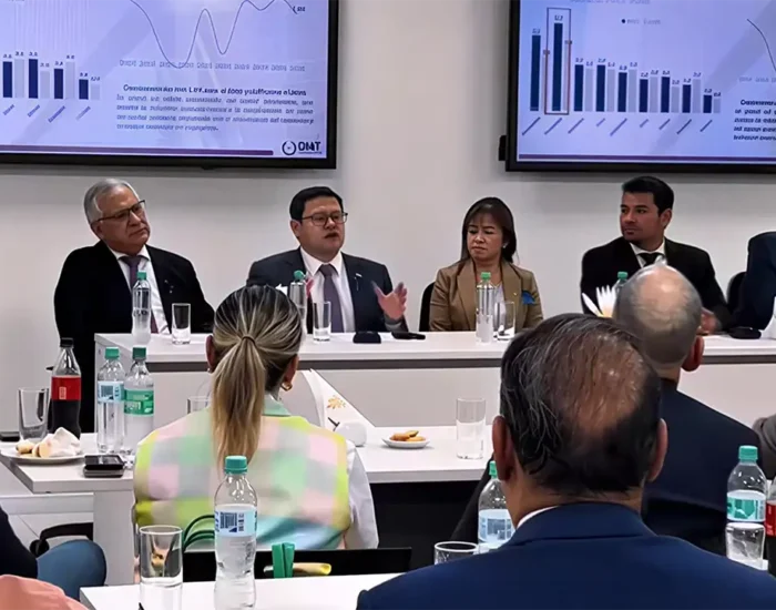 La Comisión Directiva y socios se reunieron con el Director Nacional de Ingresos Tributarios (DNIT)
